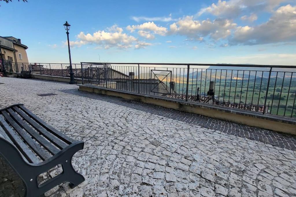 Attico E Super Attico Panoramico Apartamento Rocca di Cambio Exterior foto