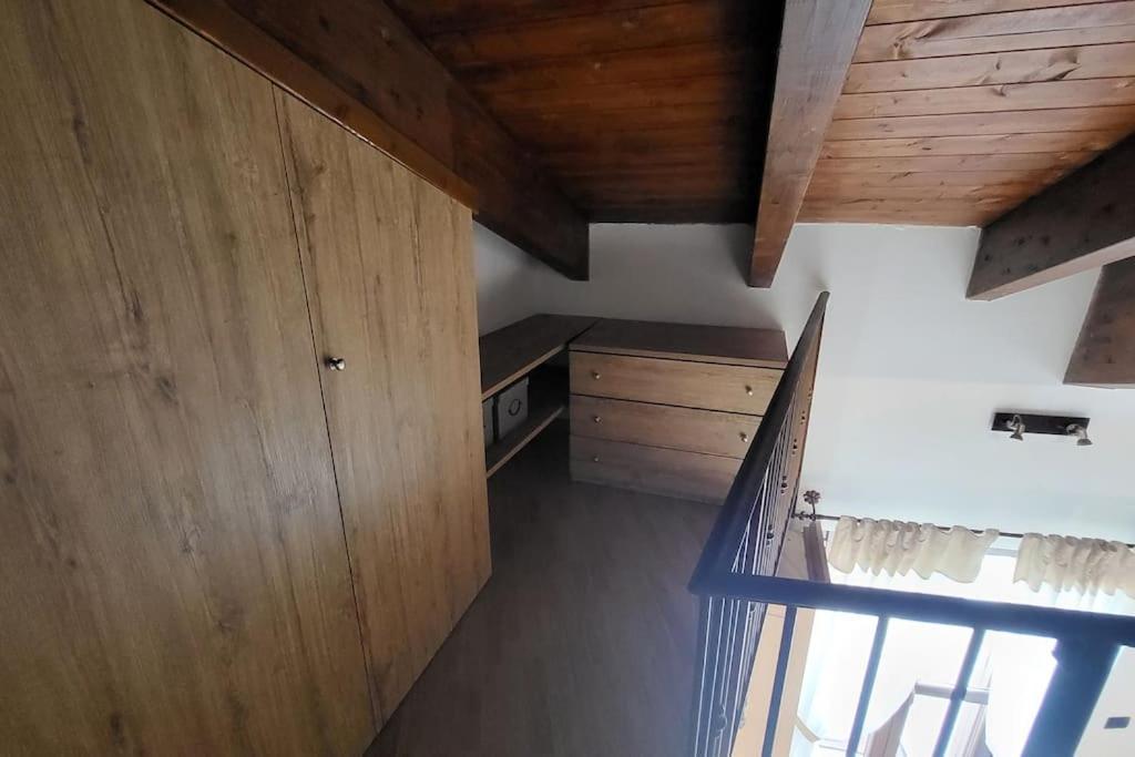 Attico E Super Attico Panoramico Apartamento Rocca di Cambio Exterior foto